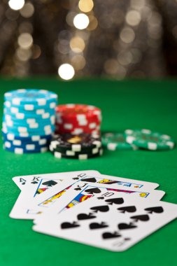 Live Sakong dealer table on link yowestogel with multi-camera view